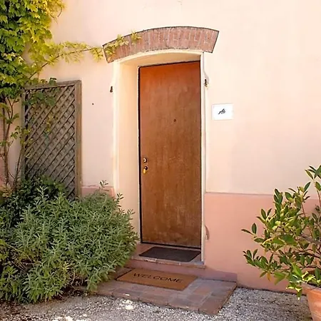 Casa Manuela فندق مبيت وإفطار 3*