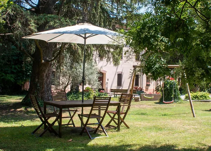לינה וארוחת בוקר Casa Manuela מאנטובה